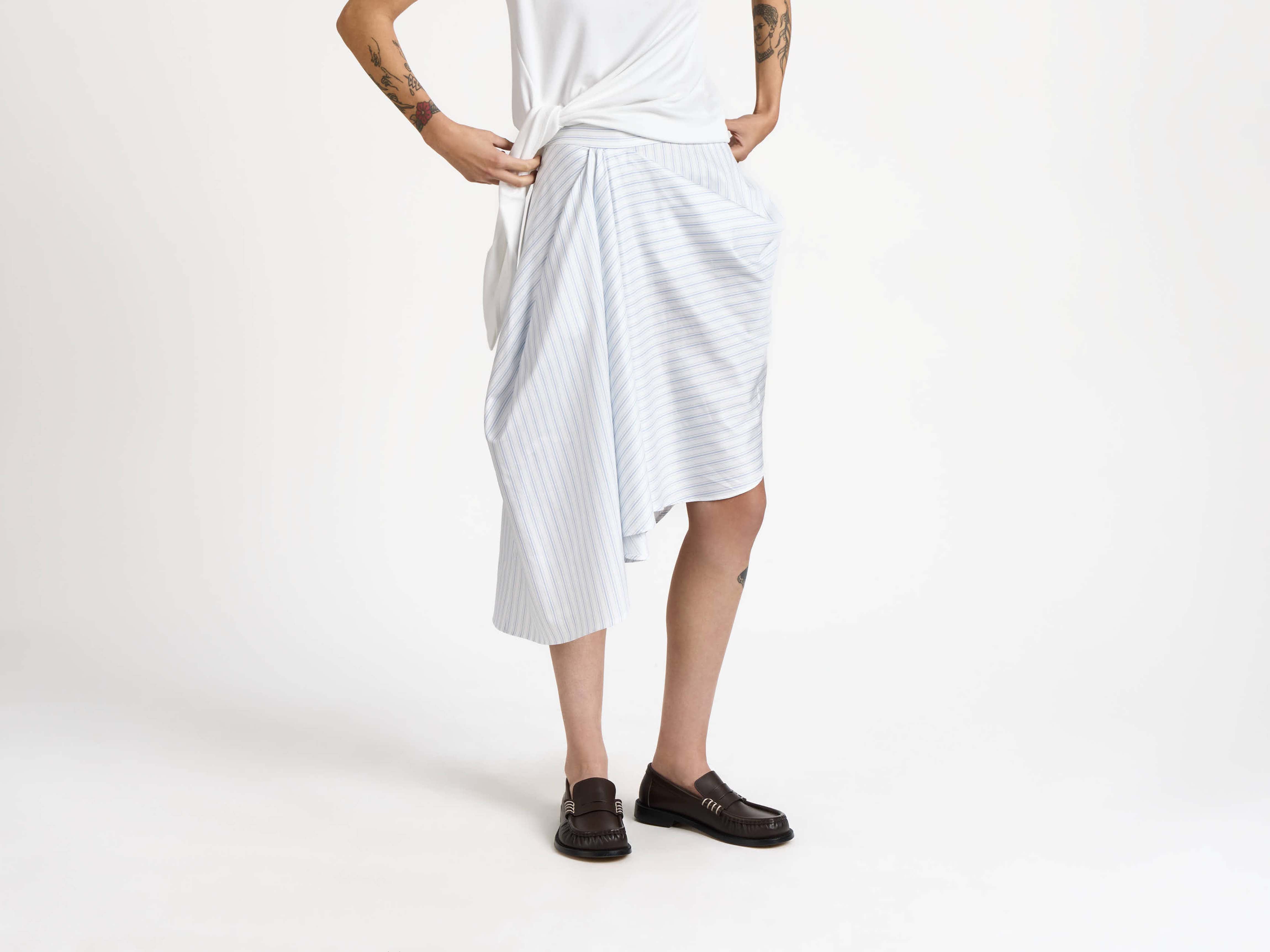 WOMENS ASYMMETRIC DRAPED SKIRT IN WHITE & BLUE in WHITE/BLUE