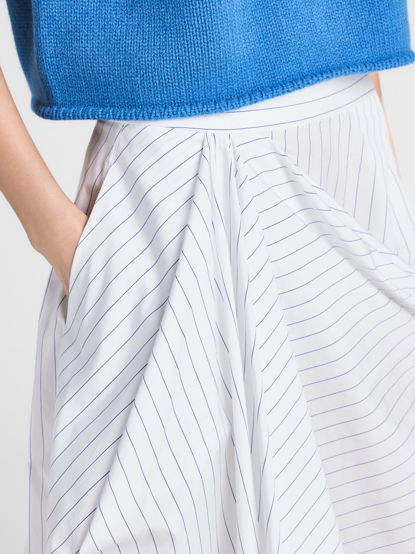 WOMENS ASYMMETRIC DRAPED SKIRT IN WHITE & BLUE
