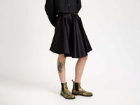 tipped hem skirt black Model Detail 1