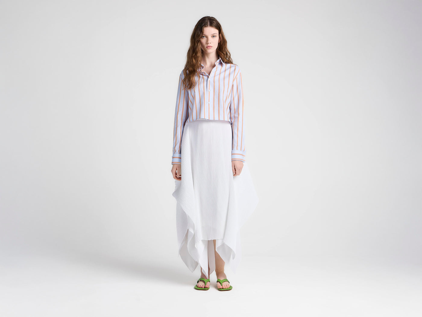 WOMENS PLEATED SKIRT IN WHITE
