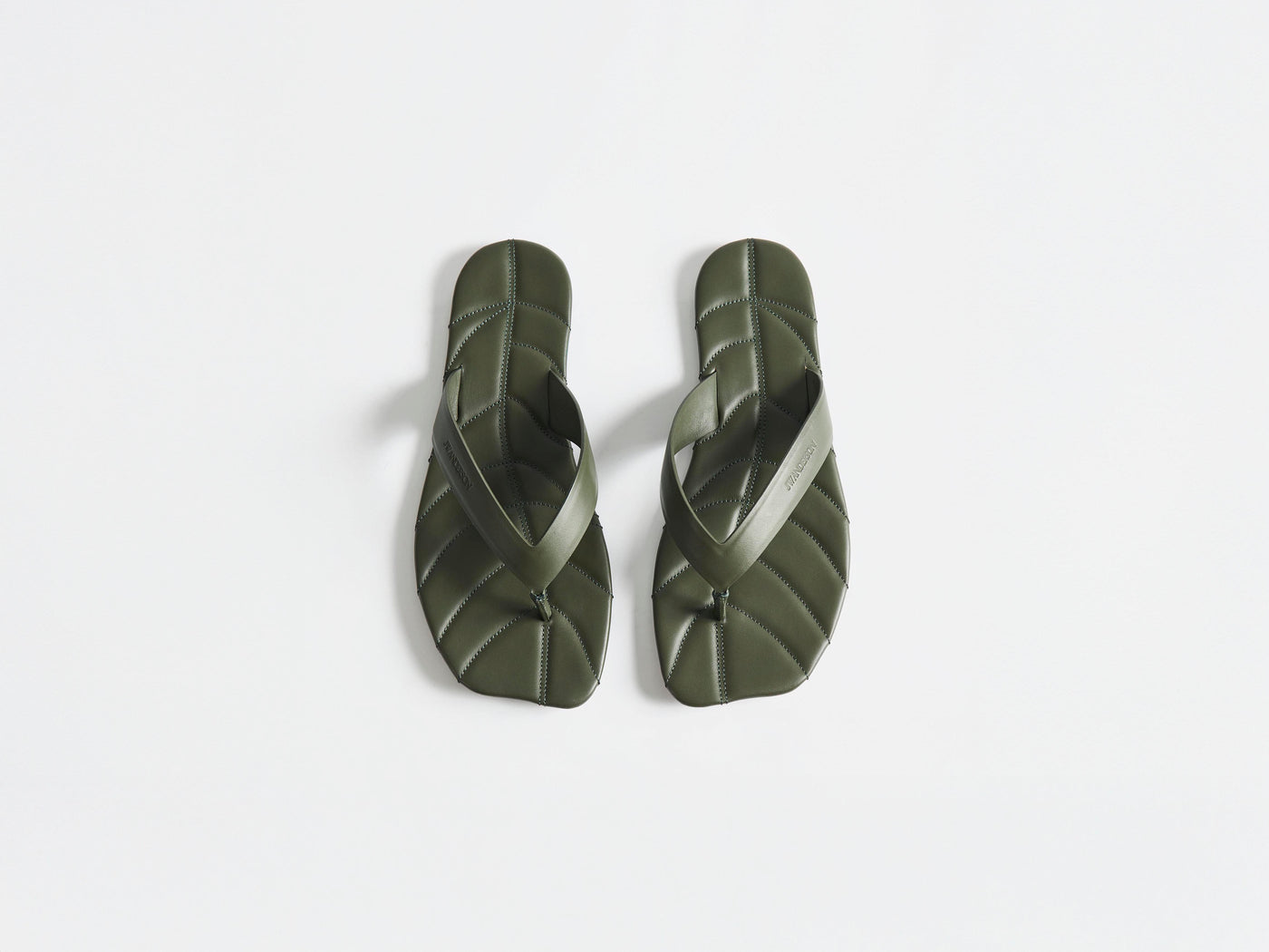 CL_WOMENS LEATHER LEAF SLIDES