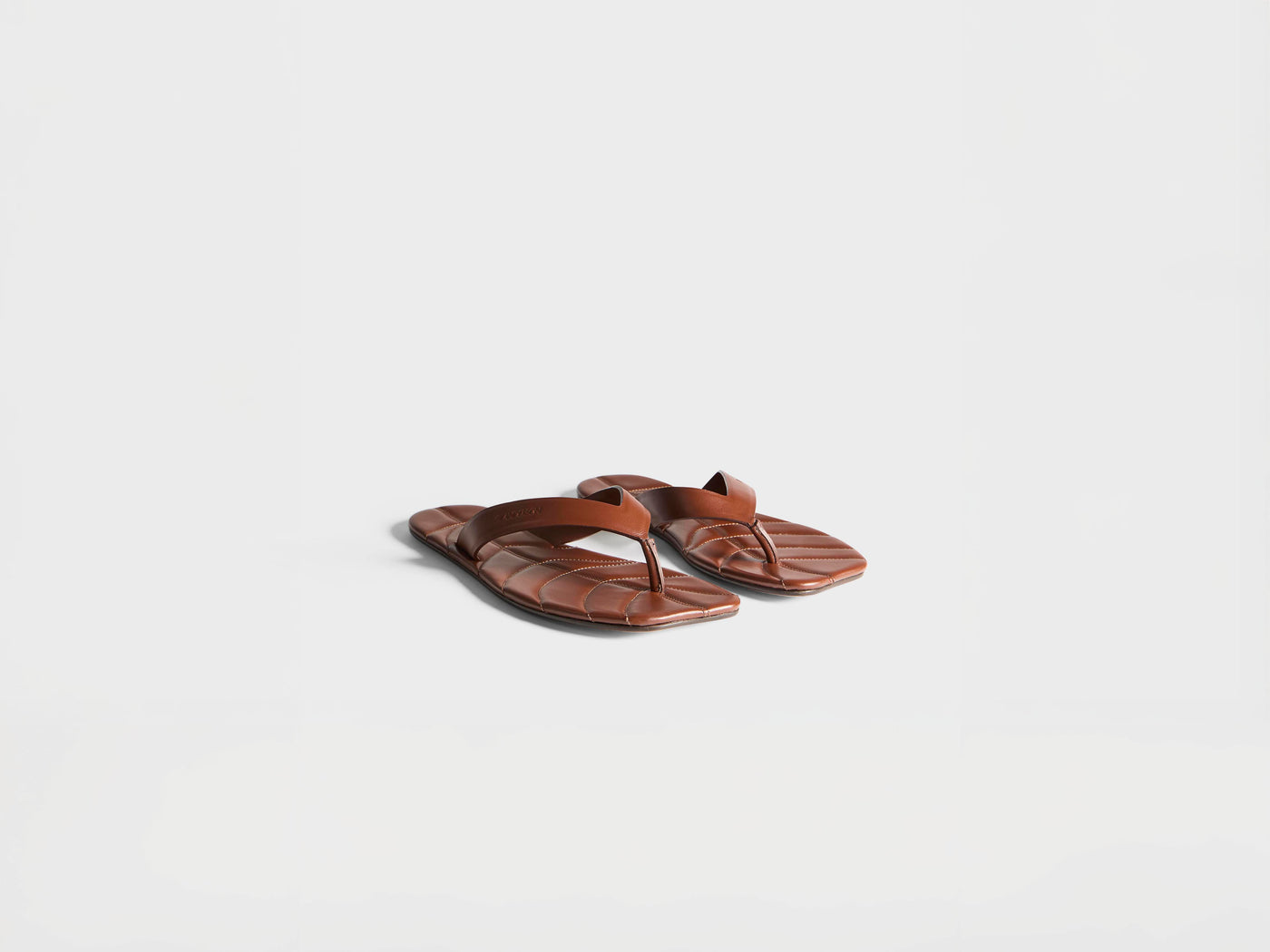 MENS LEATHER LEAF SLIDES IN BROWN