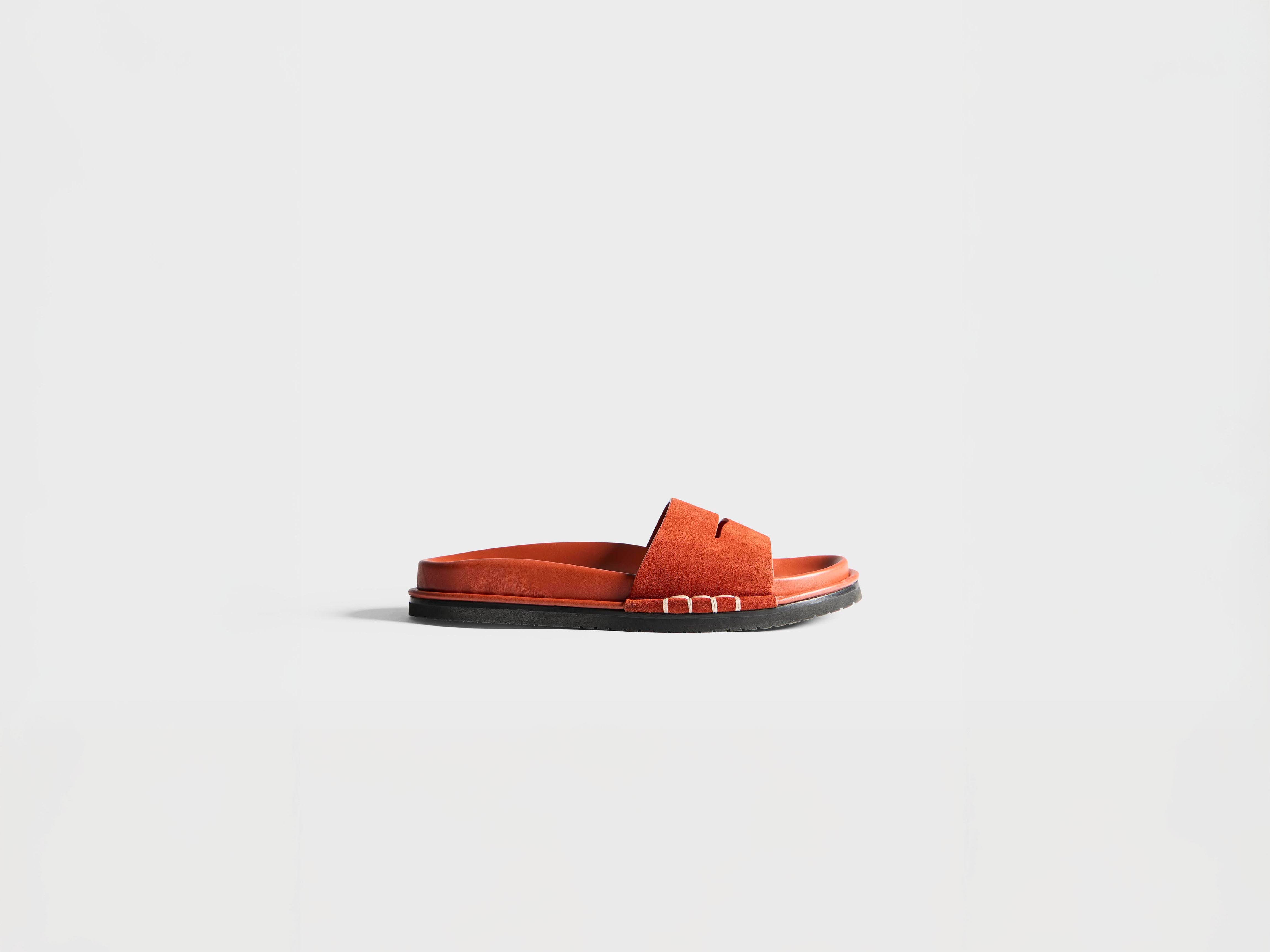 WOMENS FUSSBETT LOAFER SUEDE SLIDES IN RUST in RUST