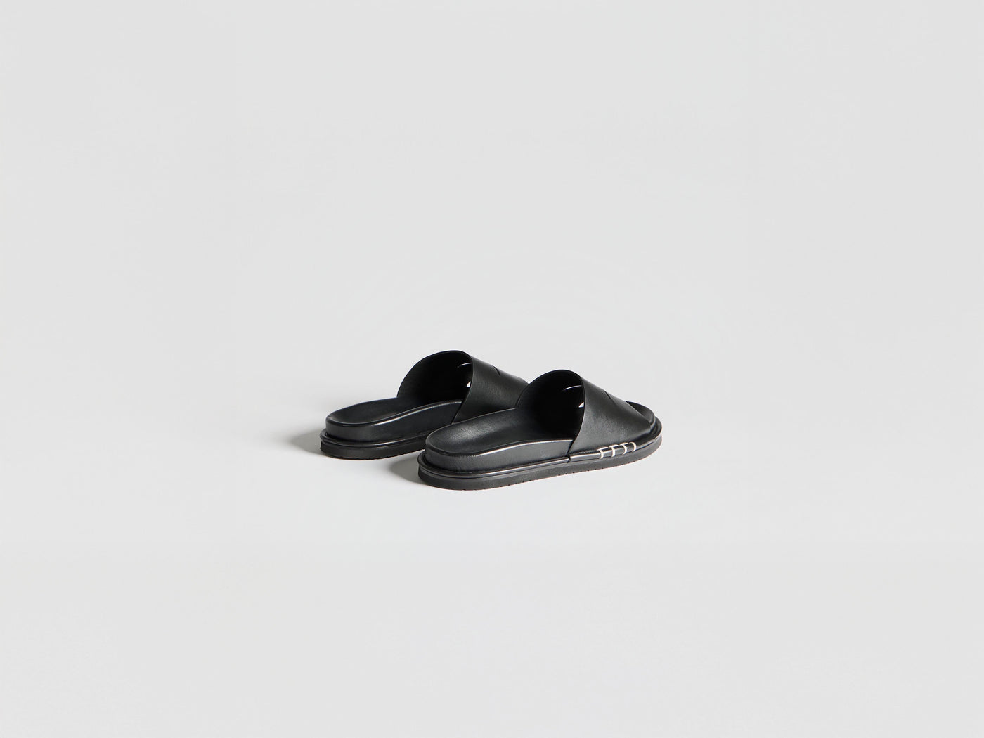 MENS FUSSBETT LOAFER LEATHER SLIDES IN BLACK