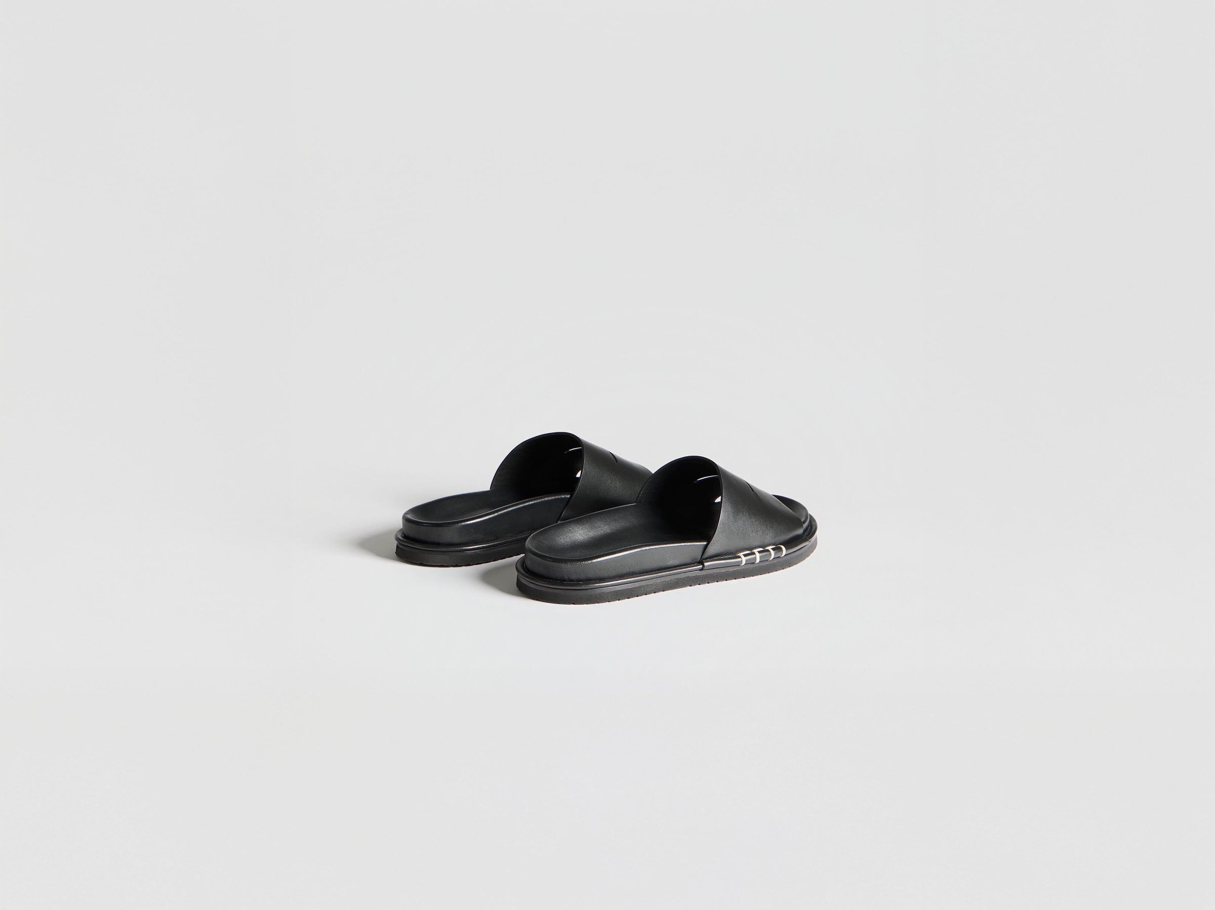 MENS FUSSBETT LOAFER LEATHER SLIDES IN BLACK