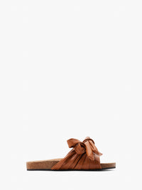 CL_BOW FLAT SANDAL W - TAN_SN0096LA0161