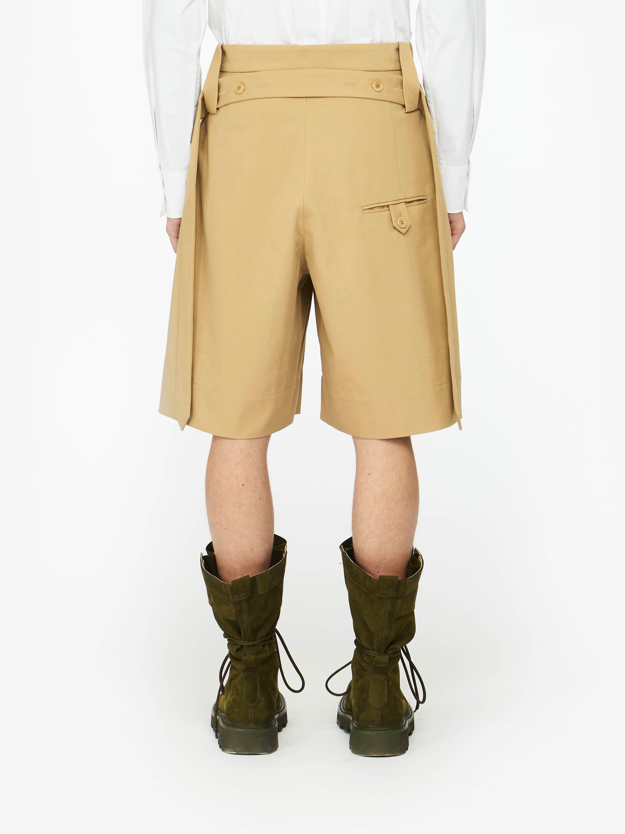 FOLDED FRONT PLEAT SHORTS