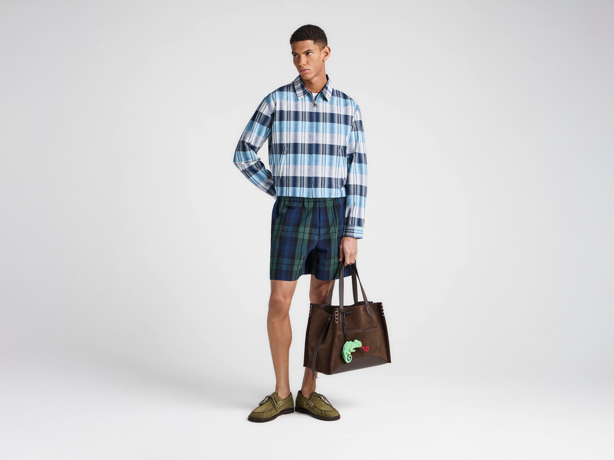 MENS DRAWSTRING SHORTS IN NAVY & GREEN