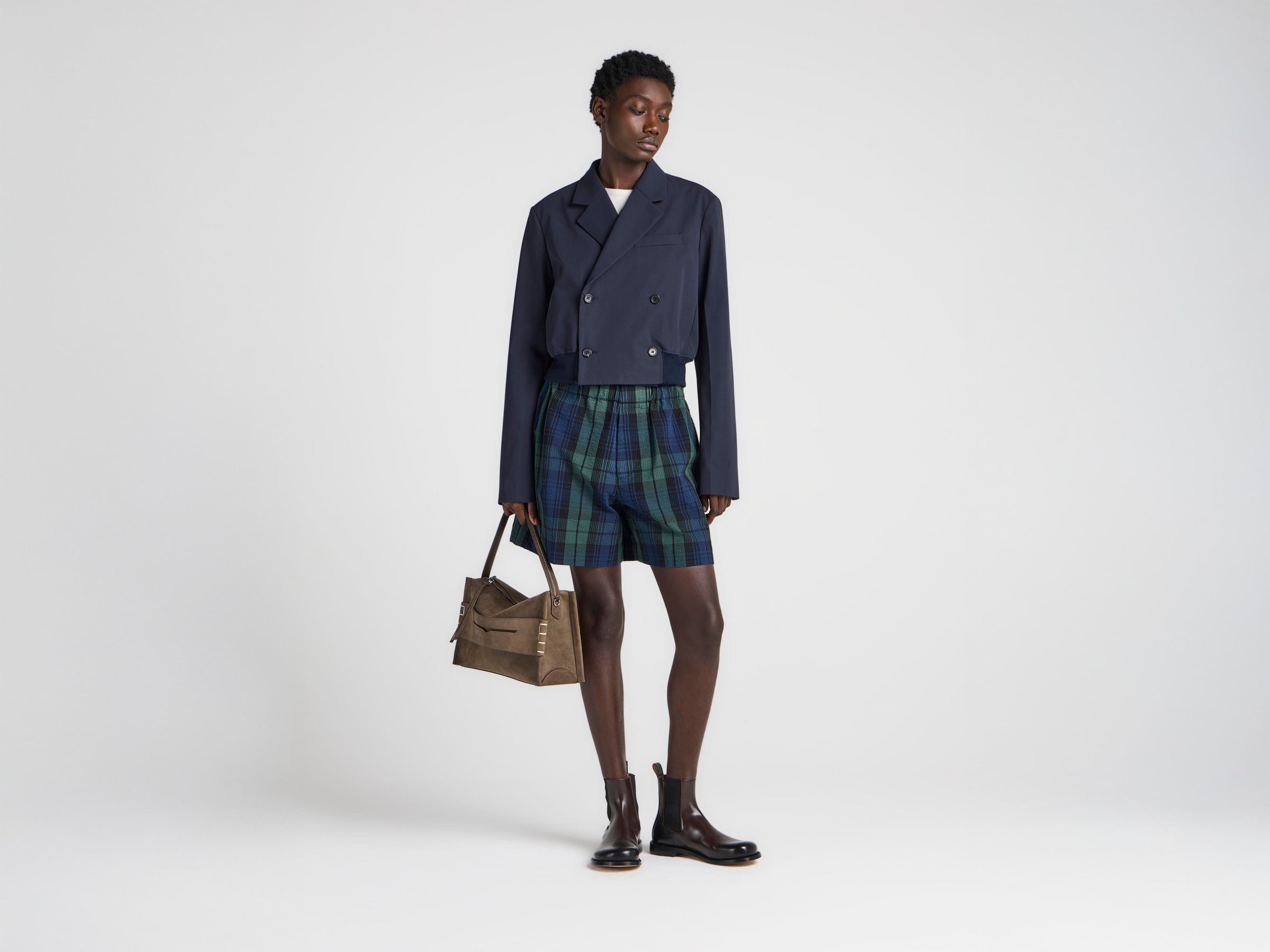 WOMENS CHECKERED SHORTS IN NAVY & GREEN