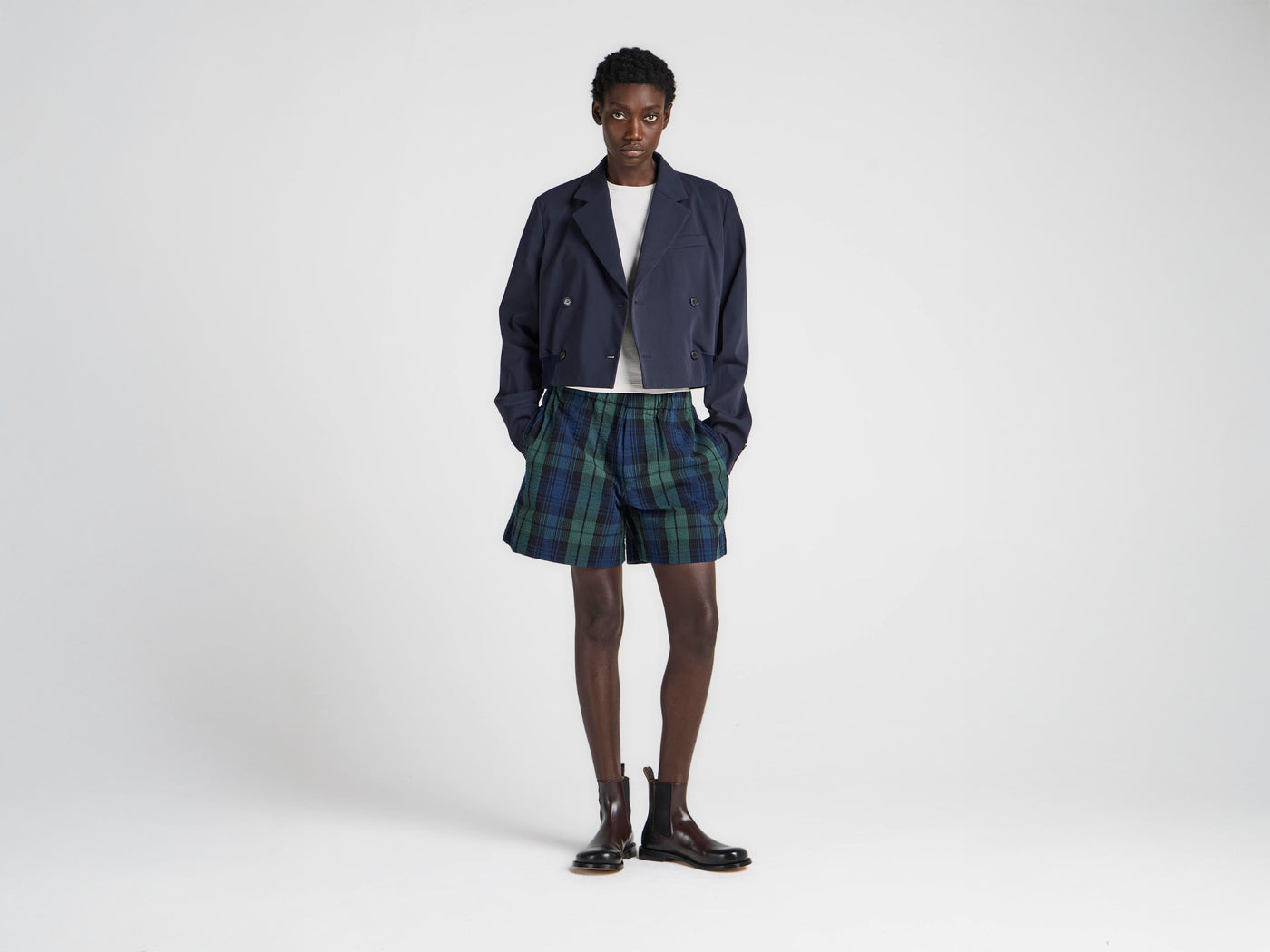 WOMENS CHECKERED SHORTS IN NAVY & GREEN