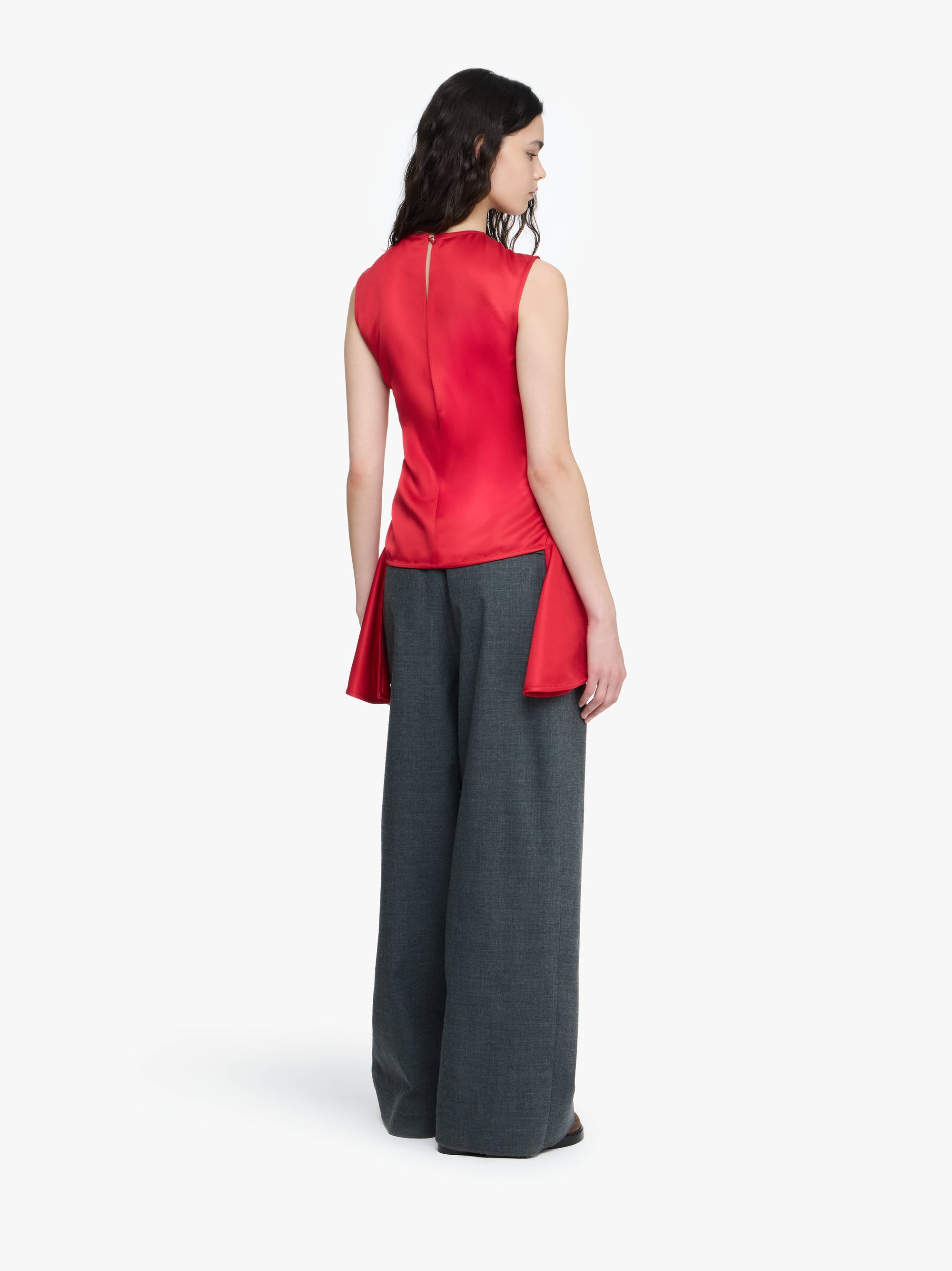 DRAPED HEM SLEEVELESS TOP