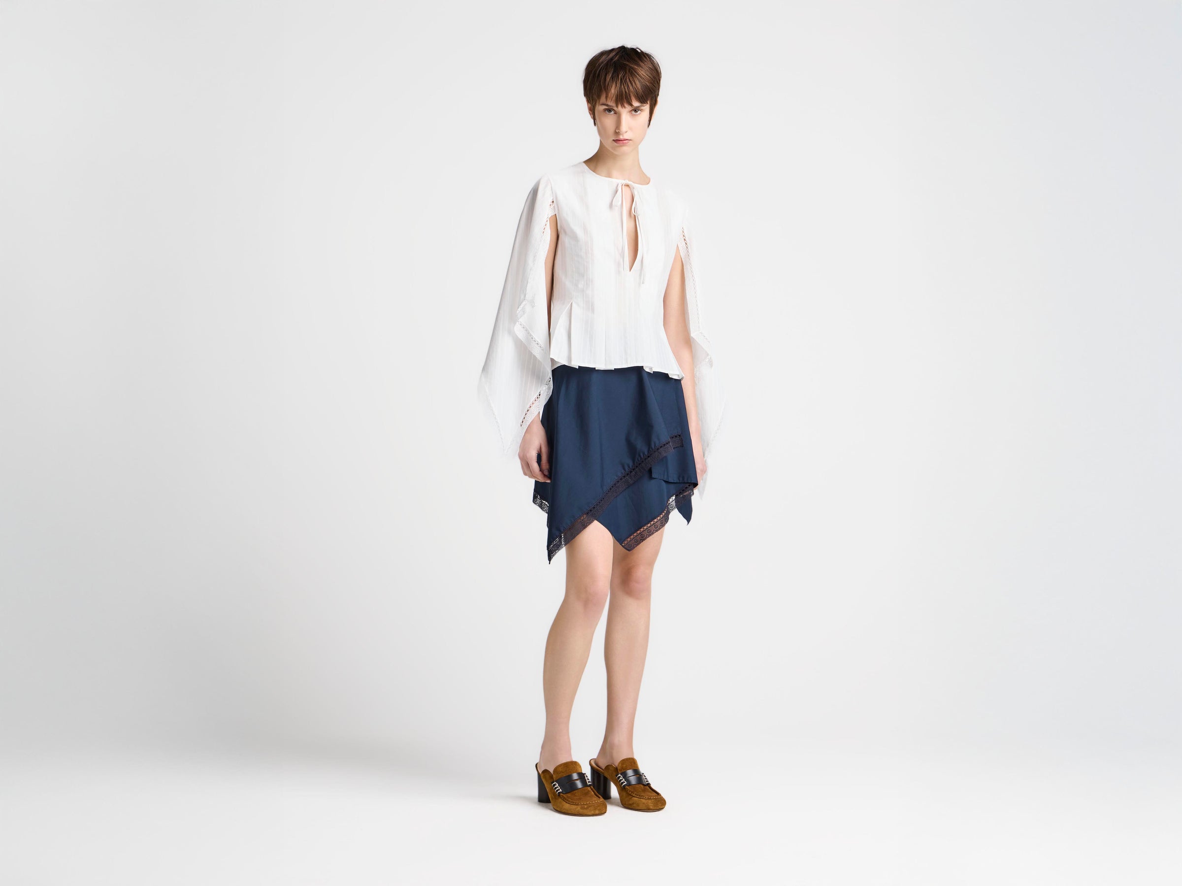 WOMENS DRAPED SLEEVE TOP IN WHITE