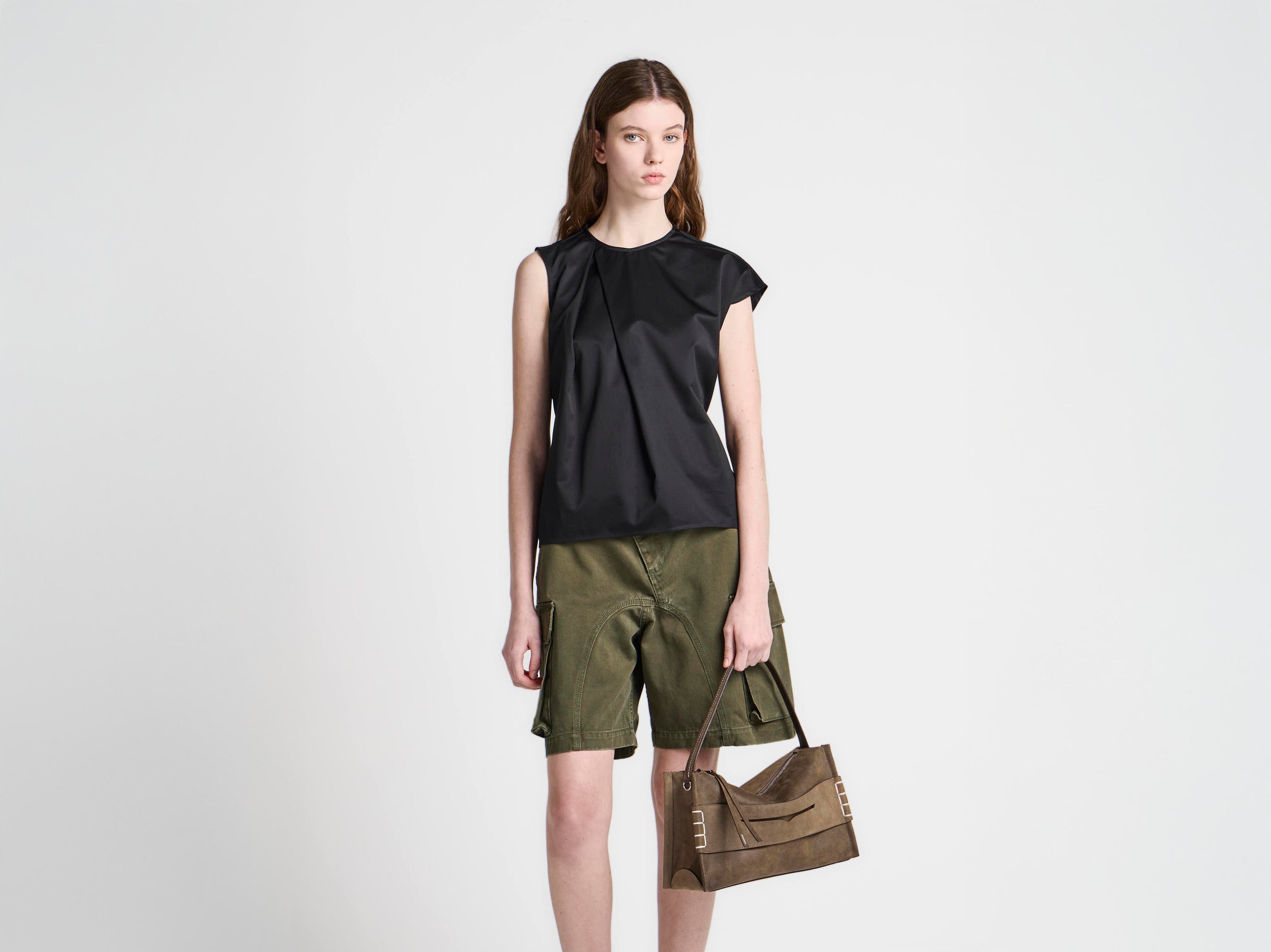 WOMENS SCULPTURAL SLEEVELESS TOP IN BLACK