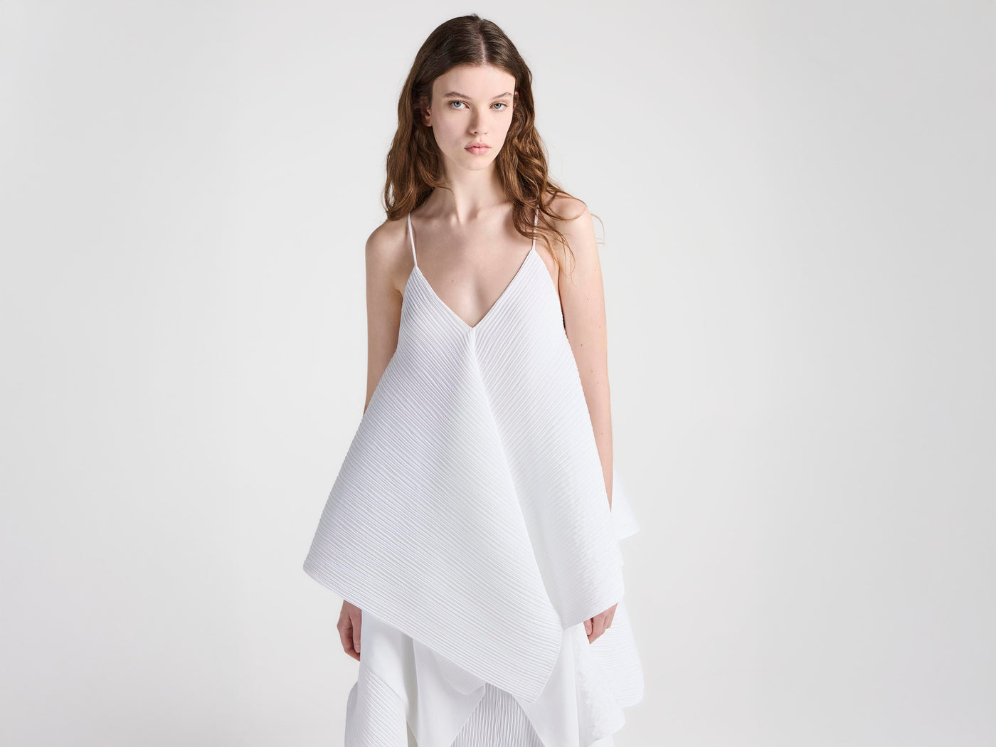 WOMENS ASYMMETRIC PLEATED TOP IN WHITE