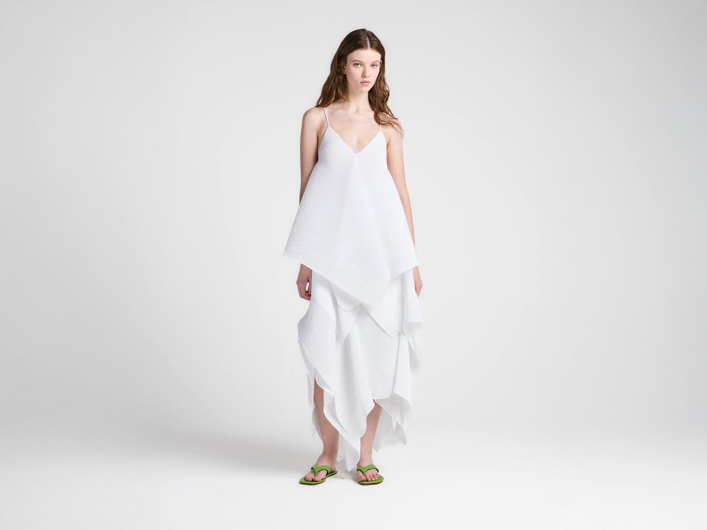 WOMENS ASYMMETRIC PLEATED TOP IN WHITE