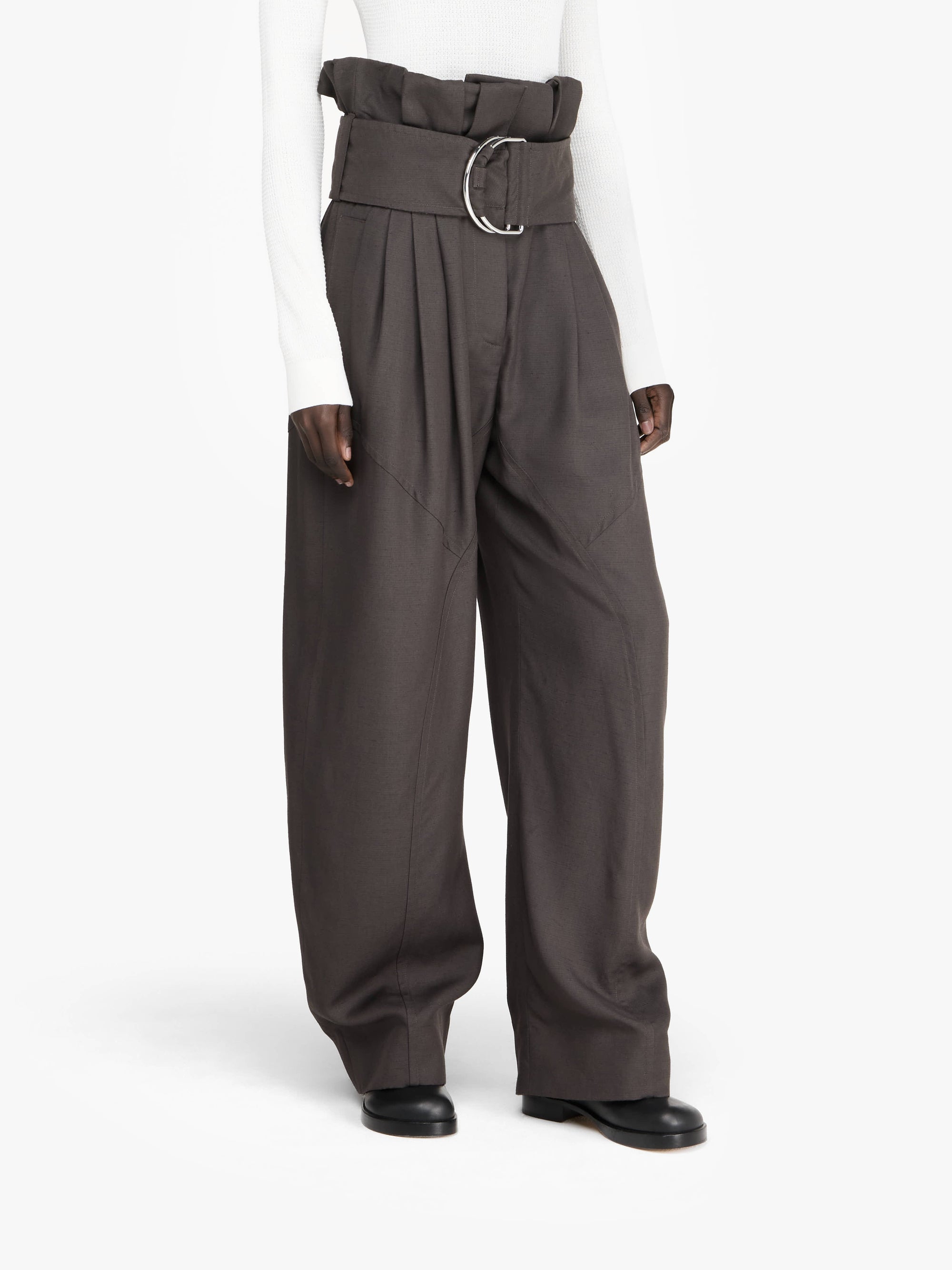 GATHERED WAIST D-RING TROUSERS