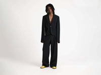 straight leg trousers black Model Front 1