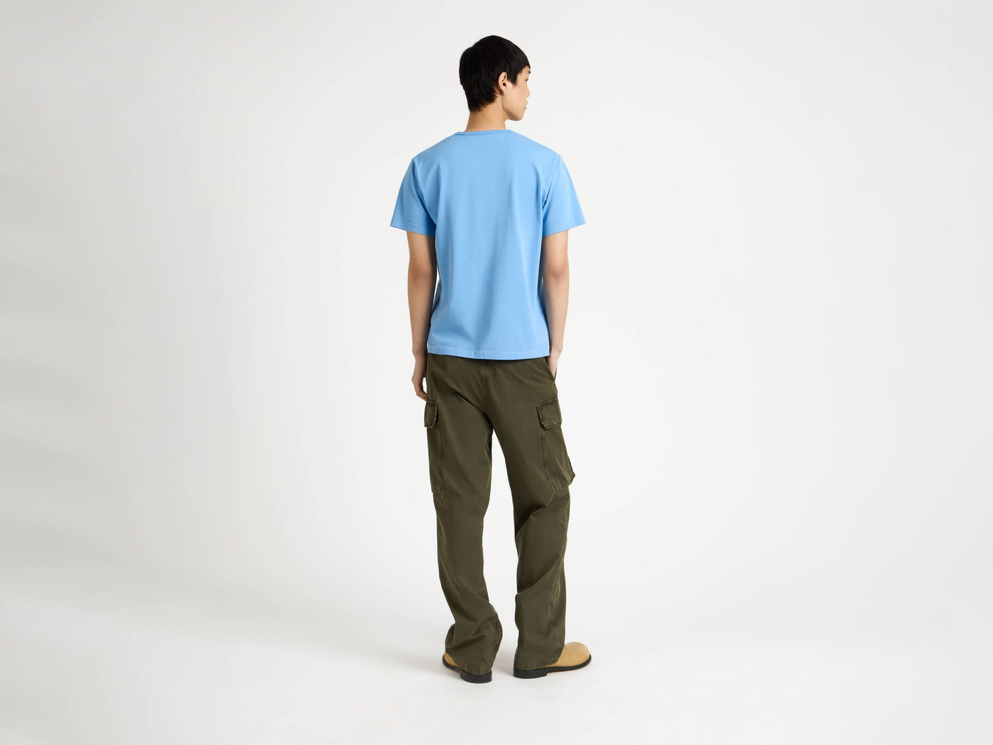 cargo trousers khaki Model Back 3