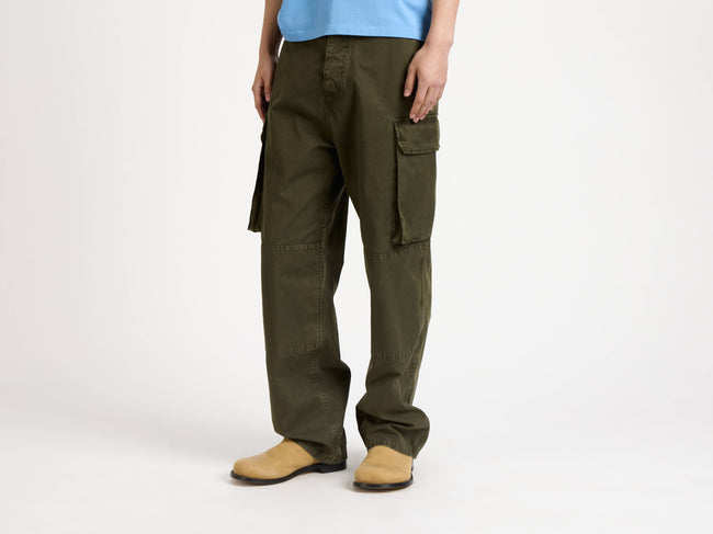 cargo trousers khaki Model Detail 1