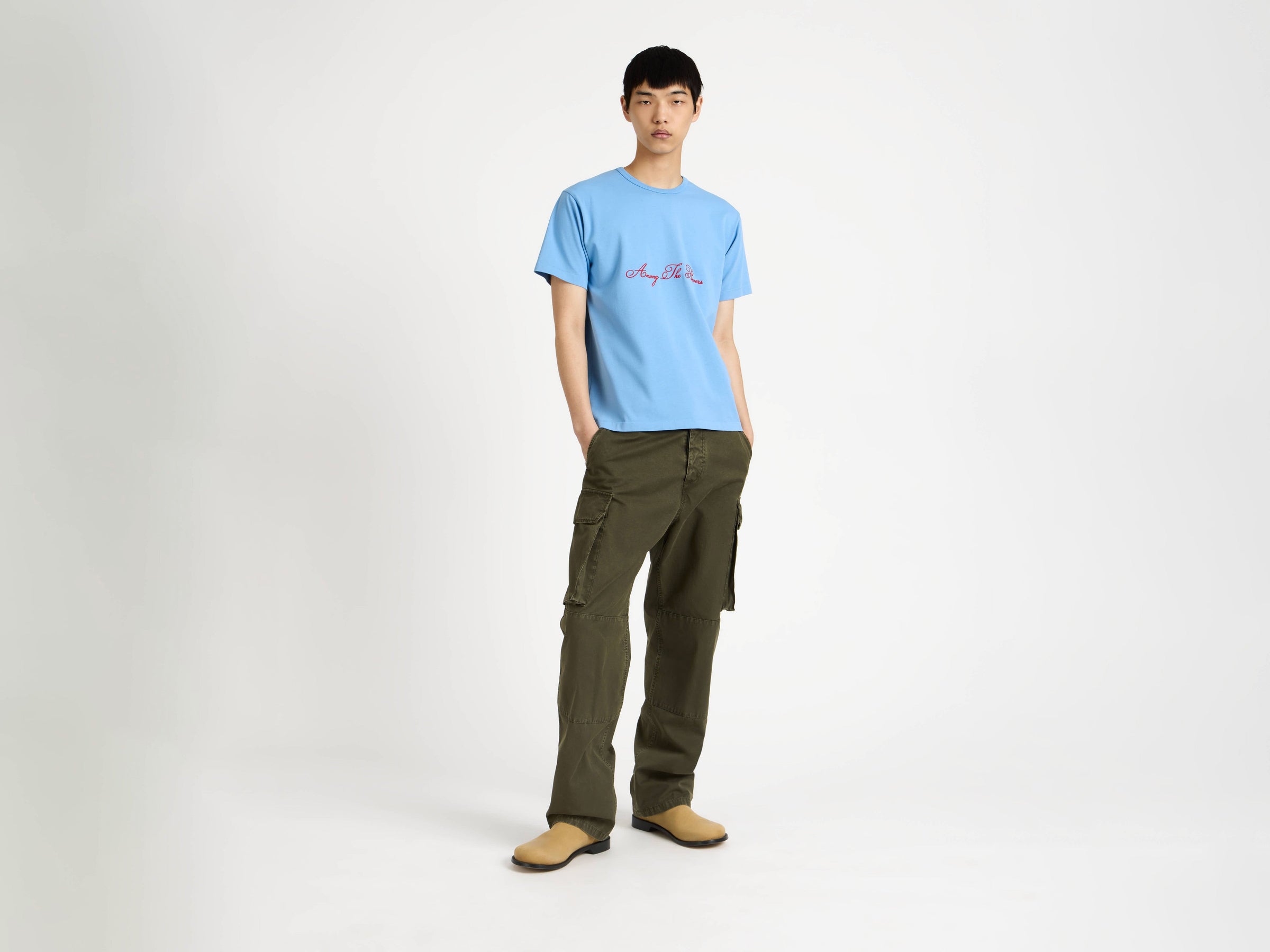 cargo trousers khaki Model Front 5