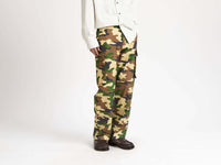 cargo trousers brown green Model Detail 2