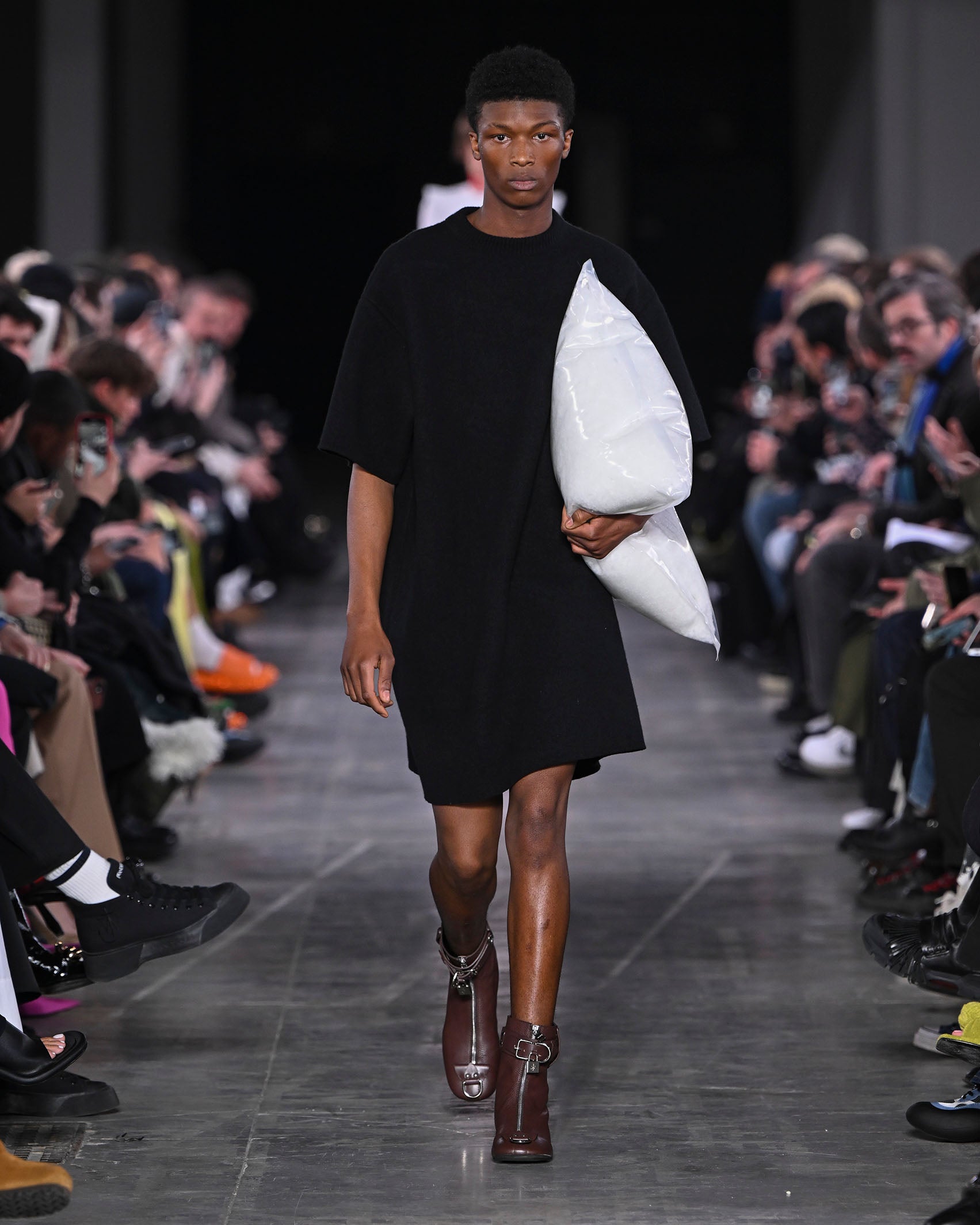 Men's Autumn Winter & Women's Pre Fall 2023