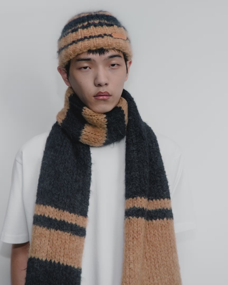 STRIPED BEANIE HAT IN BLACK in BLACK KW1458YN0493999O/S | JW